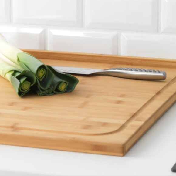 Large Lip Ditch Kitchen Food Cutting Board Tan Bamboo 21 x 18 - Picture 2 of 5